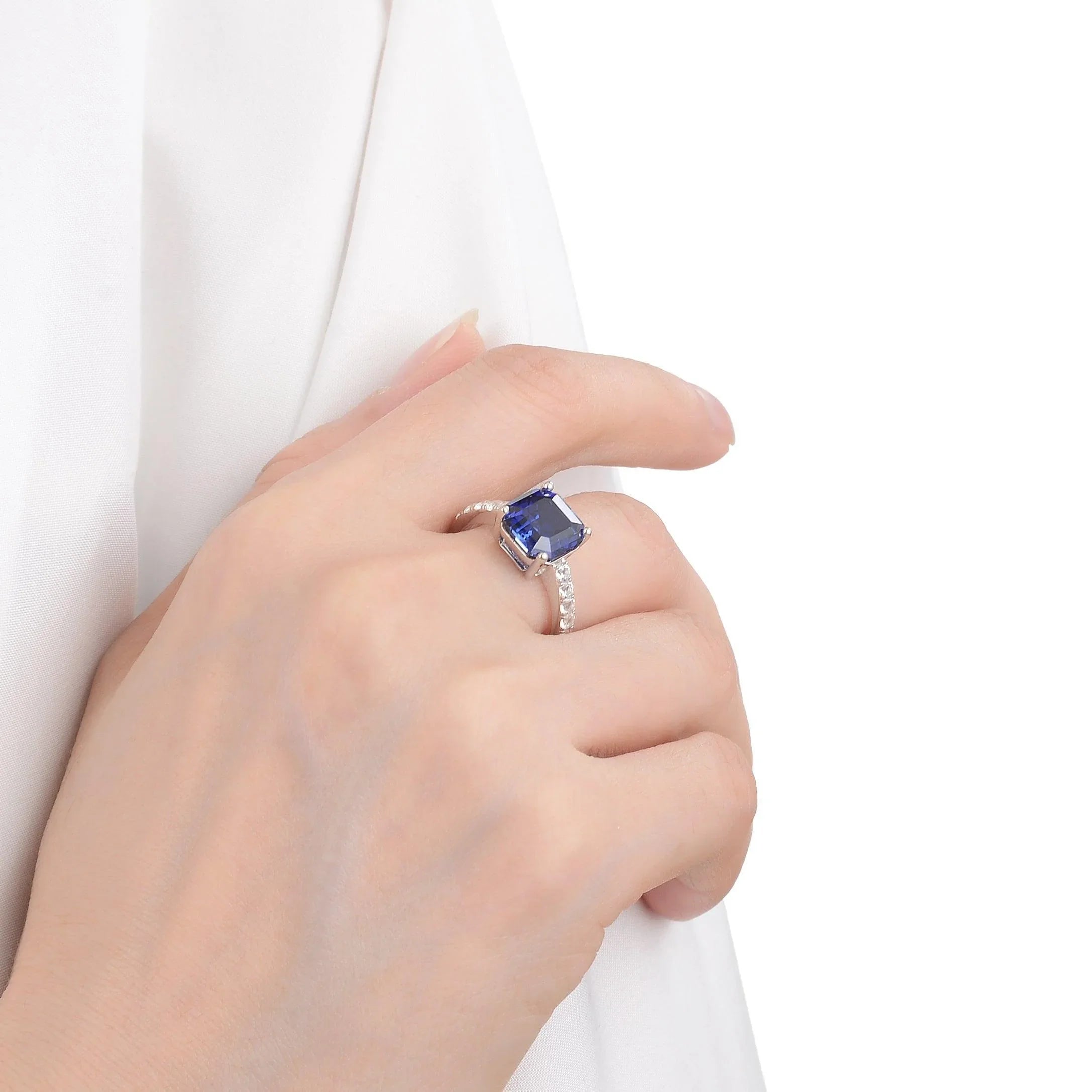 Ceylon Sapphire Asscher Cut Ring - Fine Diamond