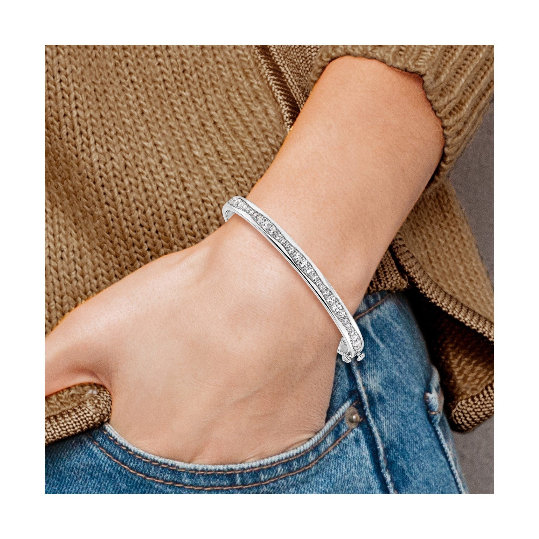 14K Gold 1 5/8 carat Lab Grown Diamond Bangle Bracelet