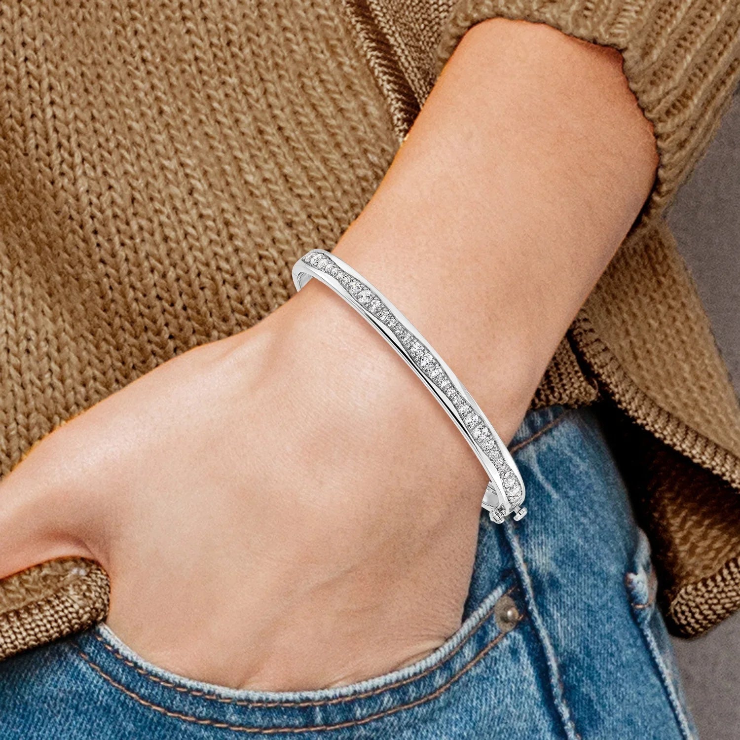 14K Gold 1 5/8 carat Lab Grown Diamond Bangle Bracelet - Fine Diamond