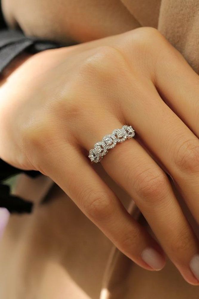 Wedding Jewelry Trends That Never Go Out of Style
