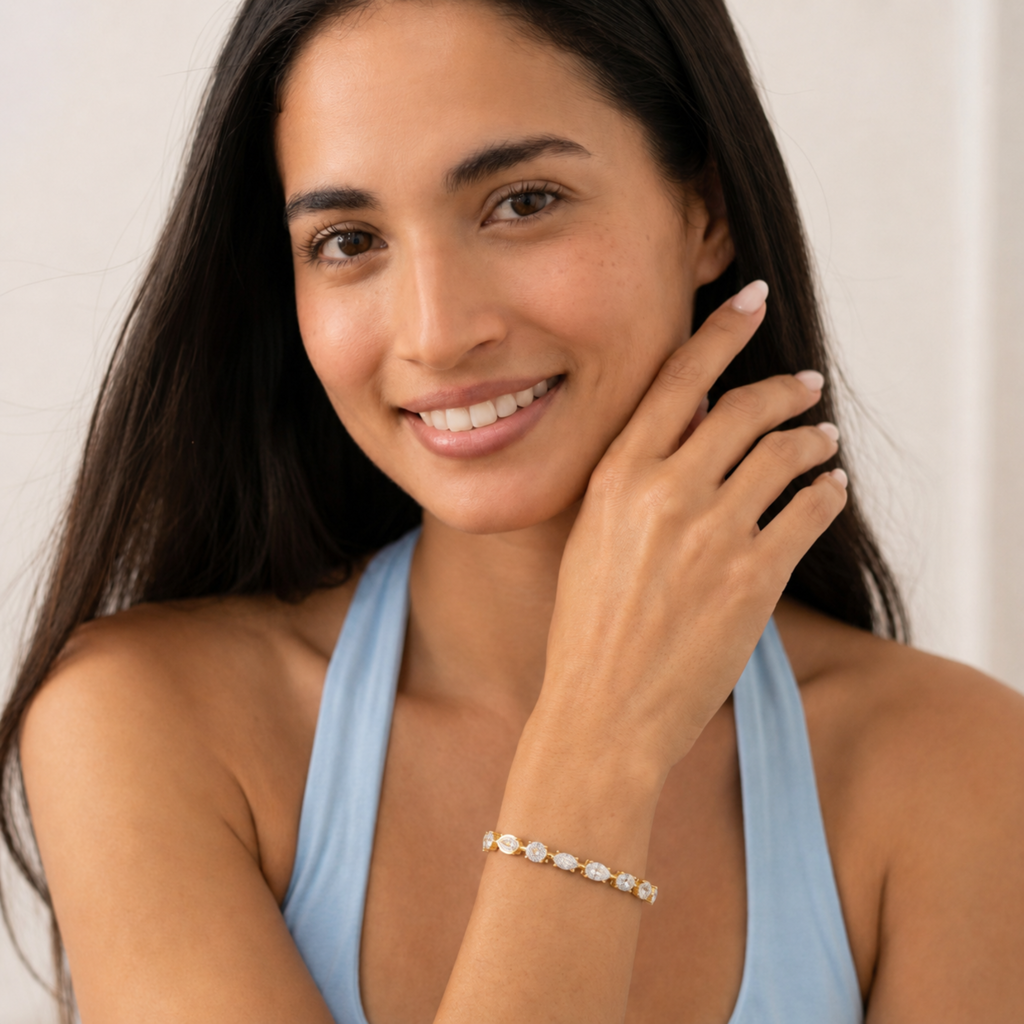 Mix Shaped Lab Grown Diamond (F/VS) Bracelet in 14K Gold