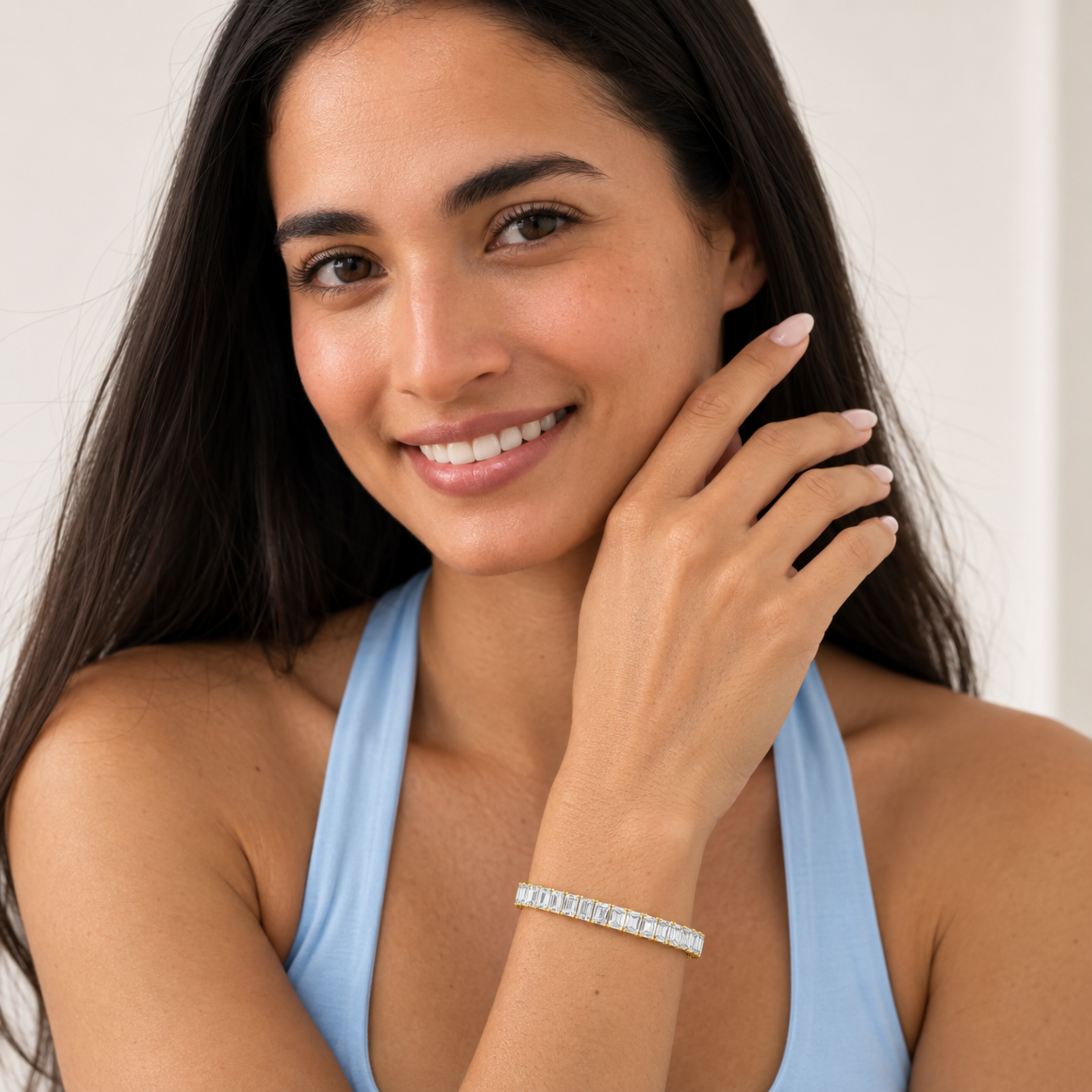 Emerald Shaped Lab Grown Diamond (F/VS) Bracelet in 14K Gold