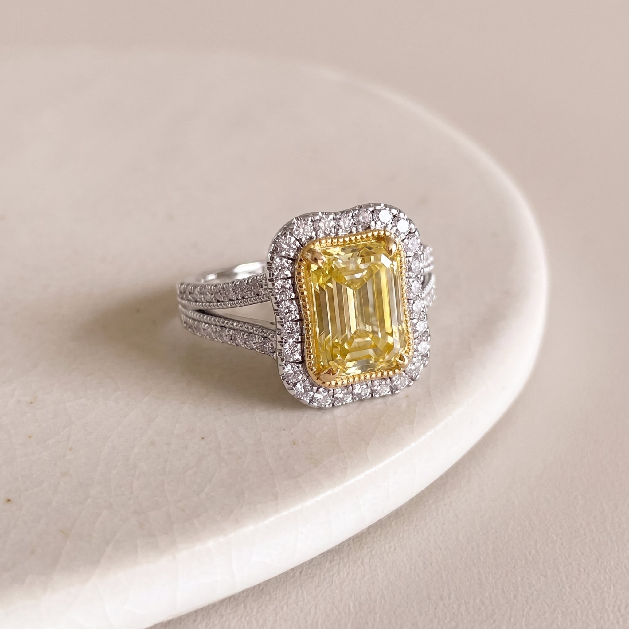 2.5Cttw Radiant Shaped Fancy Yellow Lab Grown Diamond (F/VS) Split Shank Engagement Halo Ring in 14K Gold