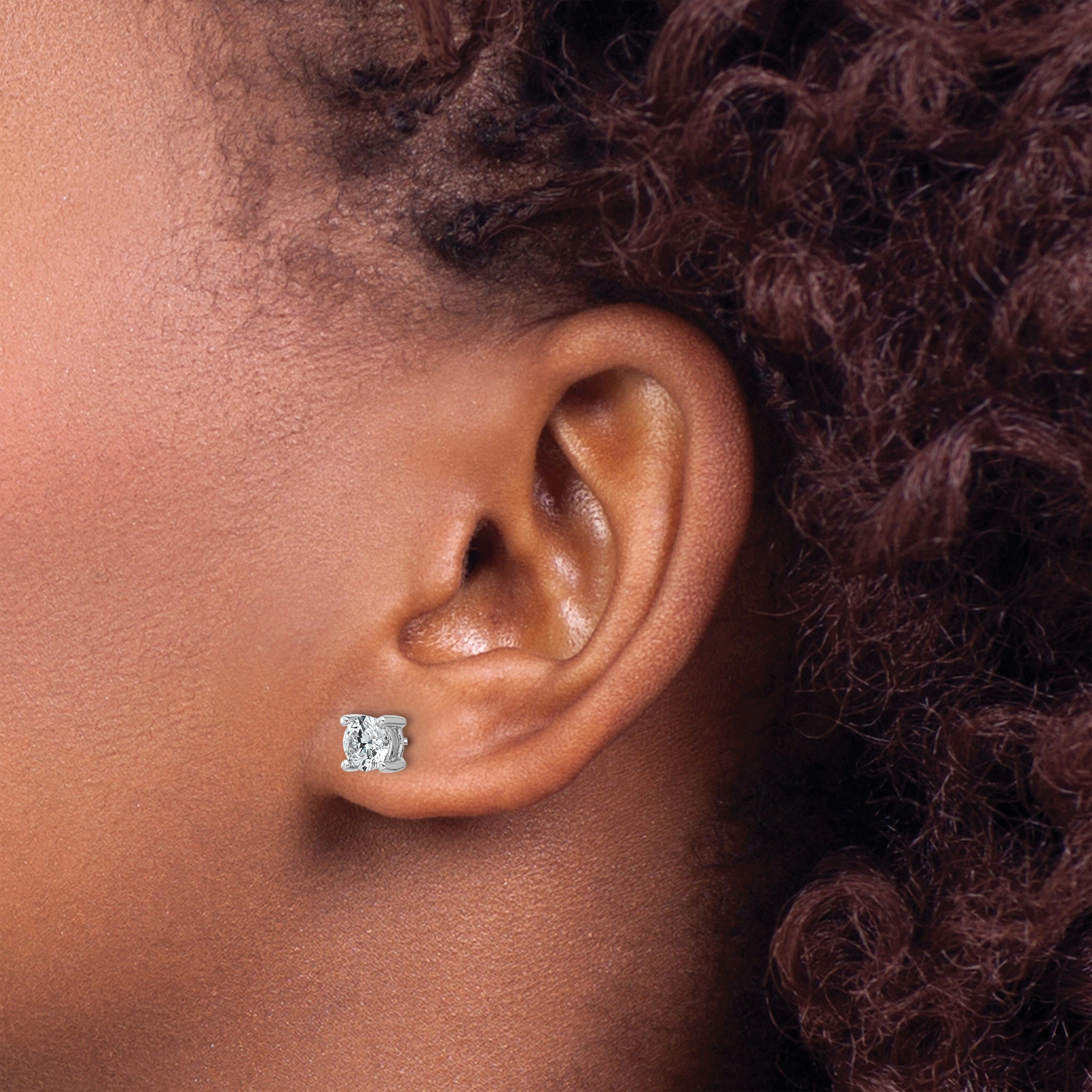 14K White Gold Lab Grown Diamond Round Shaped Stud Earrings